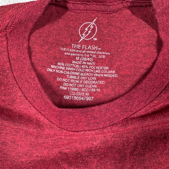 The Flash DC Comics Men M Red Heather Graphic Tee Superhero Logo T Shirt Casual - Picture 2 of 6